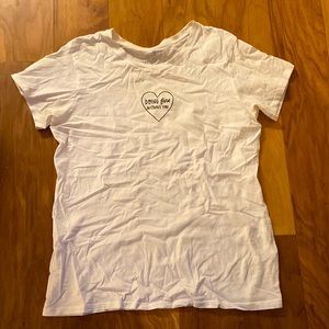 White Tshirt - size medium